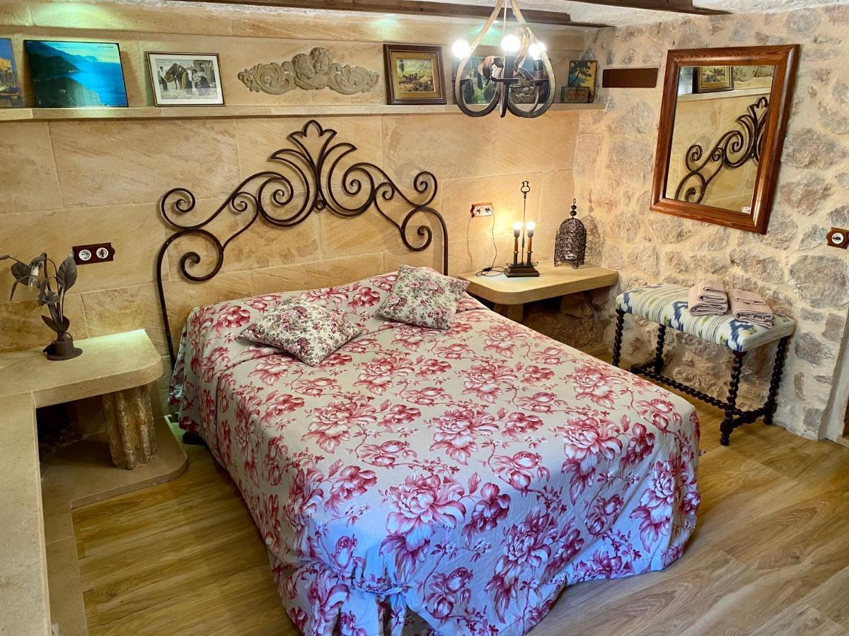 Finca Ses Fontanelles อานดราตส์ ภายนอก รูปภาพ